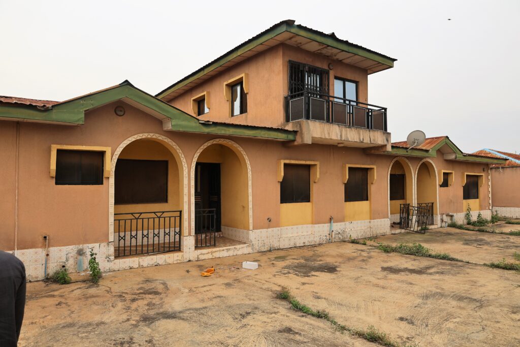 Asset recovery: EFCC hands over property recovered from fraud victim