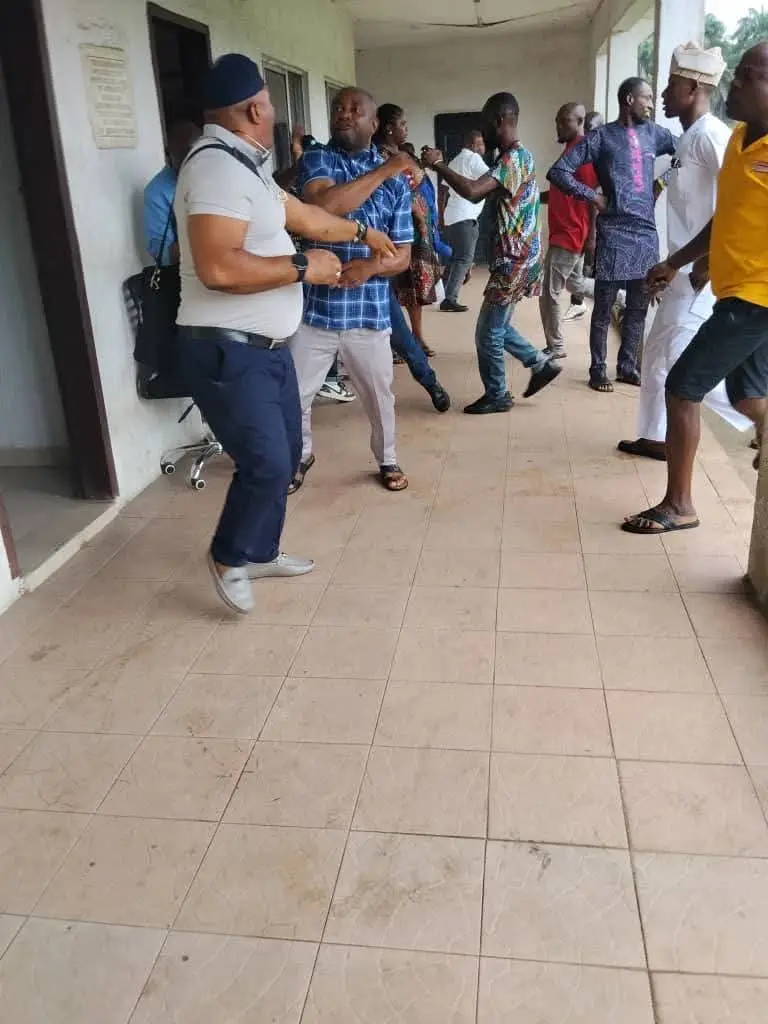 A’Ibom councillors accuse chairman of using thugs to disrupt plenary