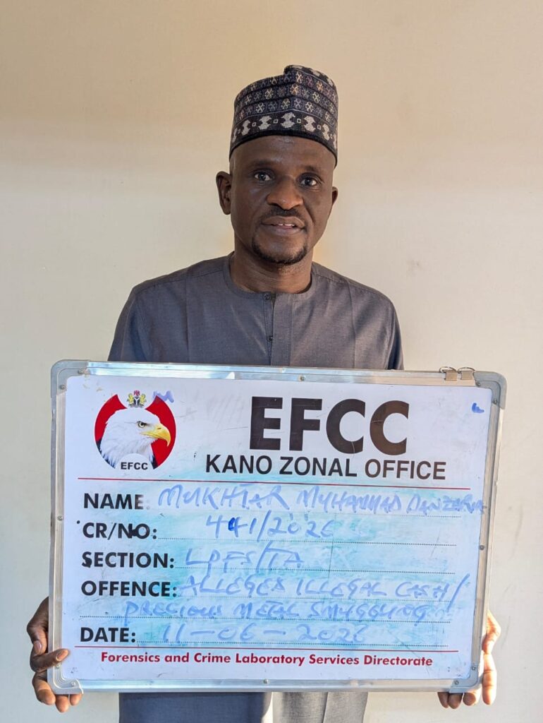 EFCC arrests AVSEC inspector, two others over alleged cash, gold smuggling
