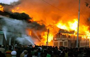 Abuja-Market-fire-696x440