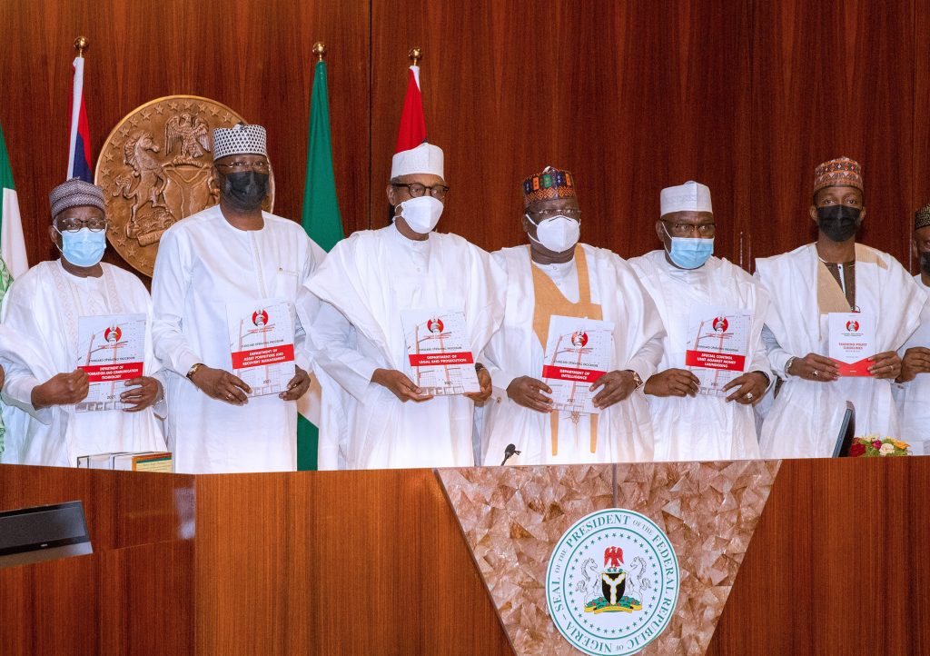 PRESIDENT BUHARI UNVEILS EFCC WORKING DOCUMENT 4