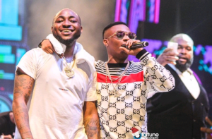 Wizkid20and20Davido-696x458