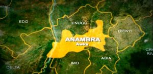 One shot as police, robbers clash in Anambra