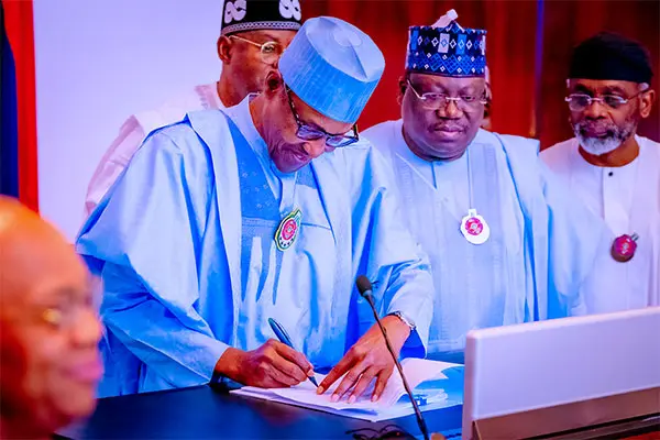 Breaking: Buhari signs 2023 appropriation bill into law