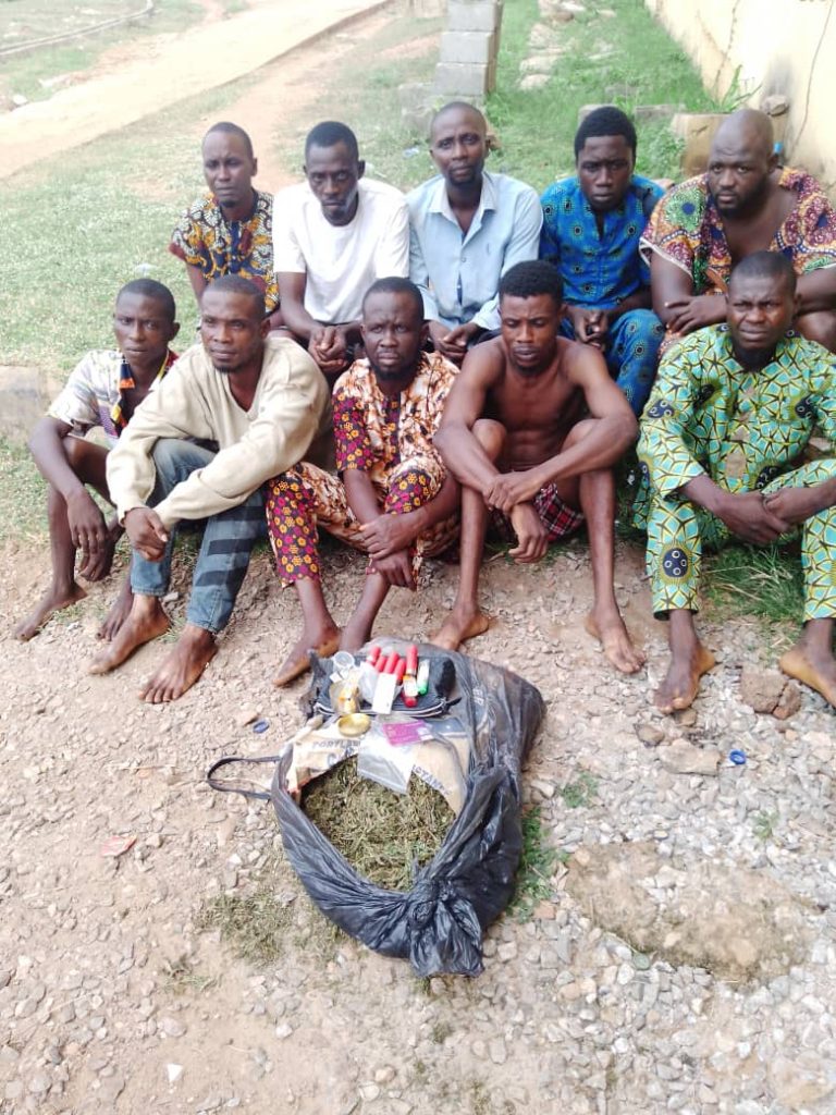 Police in Ogun nab 10 members of Eiye cult