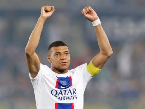 Transfer: PSG put Kylian Mbappe up for sale