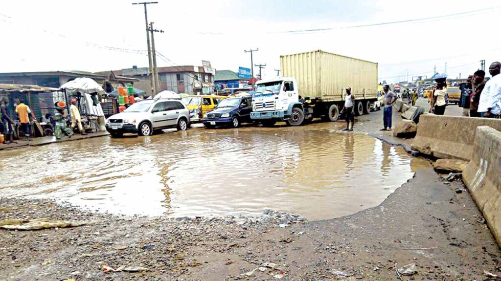 Bad roads: I was stuck for hours in Ogun - Akpabio