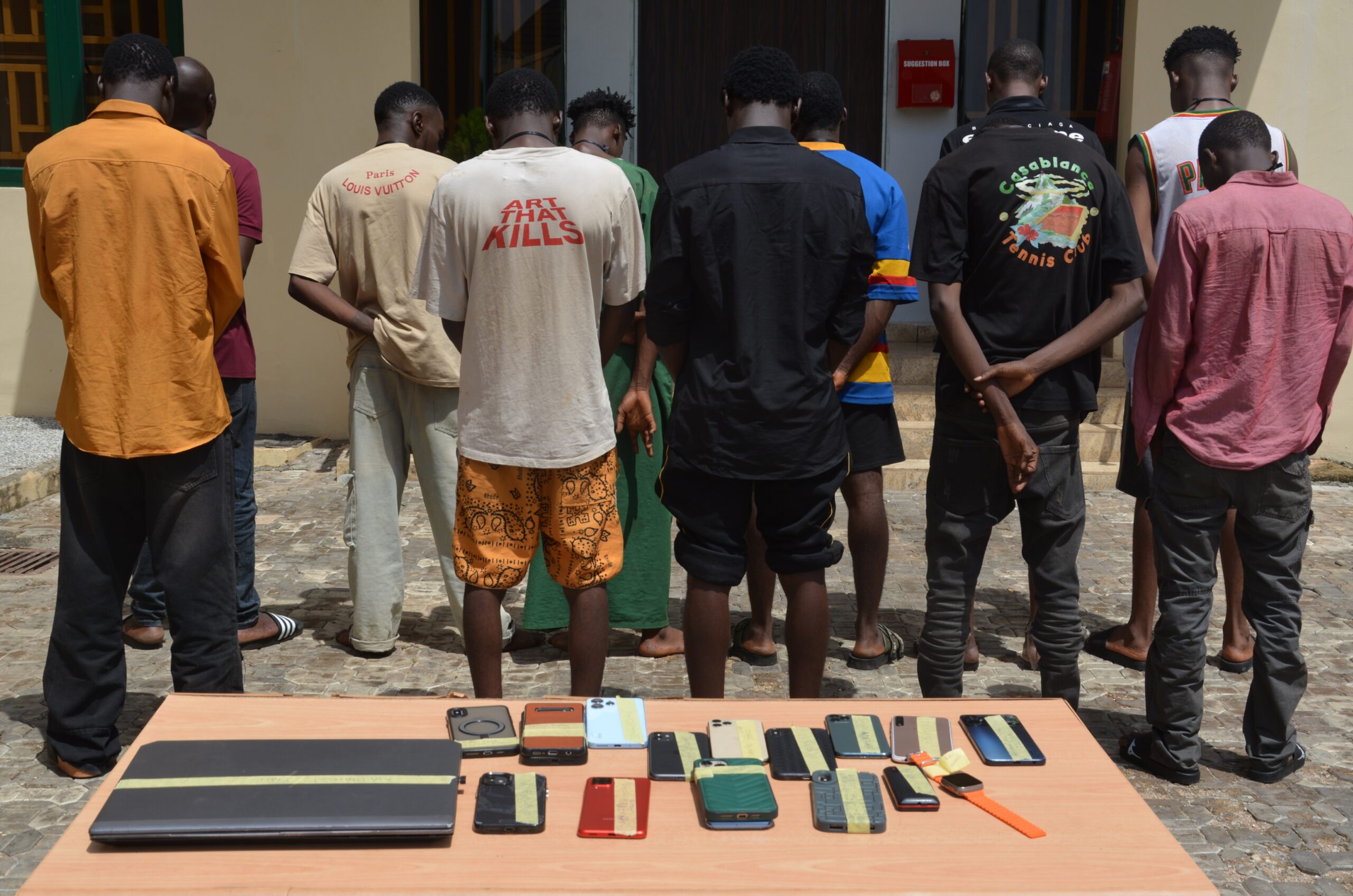 EFCC nabs 11 suspected Internet fraudsters in Kaduna