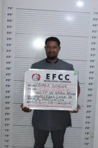 EFCC arrests three for suspected Naira mutilation in Benin