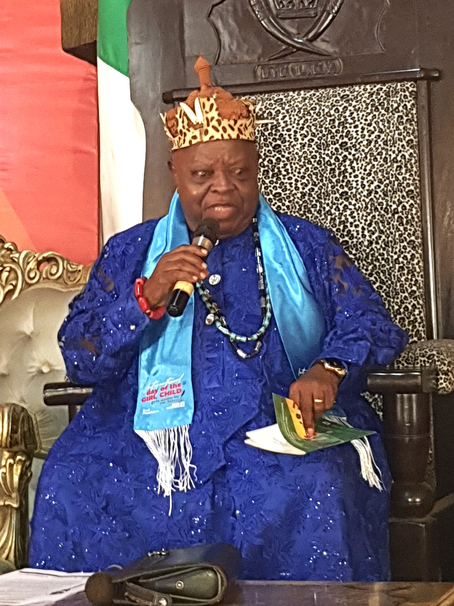Uyo monarch banishes traditional practices against women, girls, widows