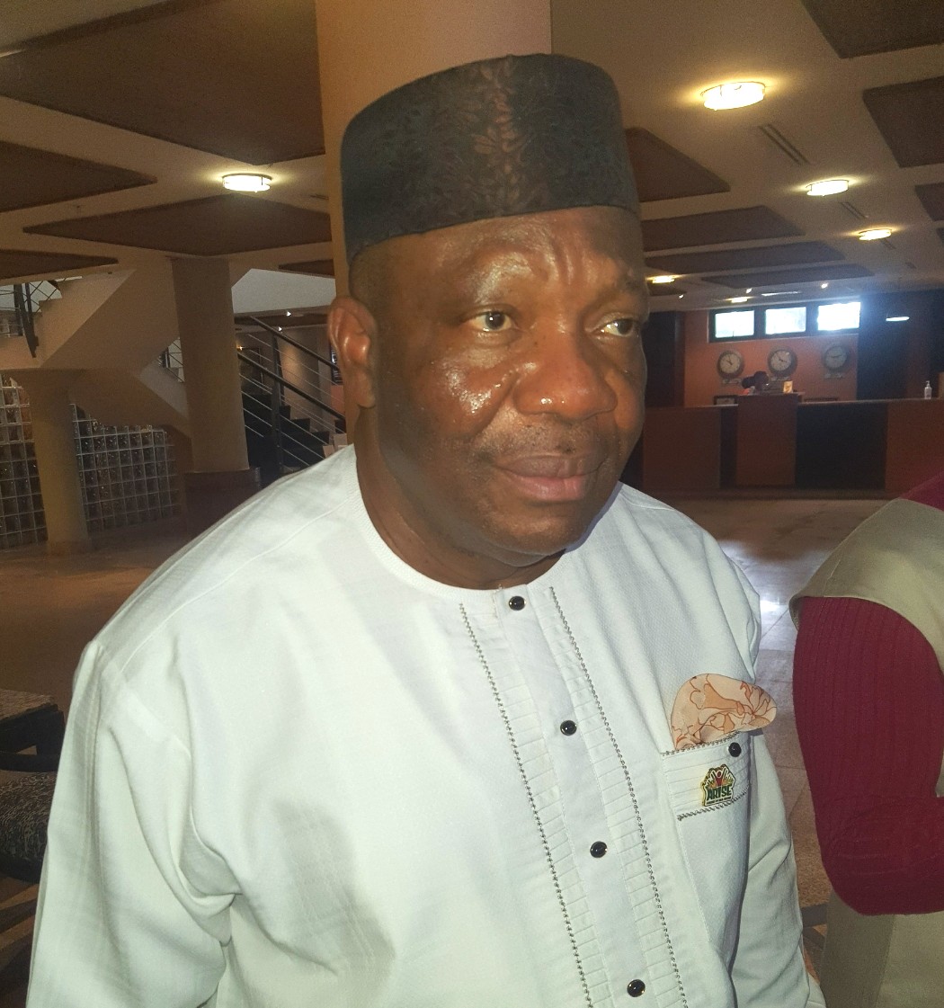 Senate seeks investigation into mining industries, calls for remediation