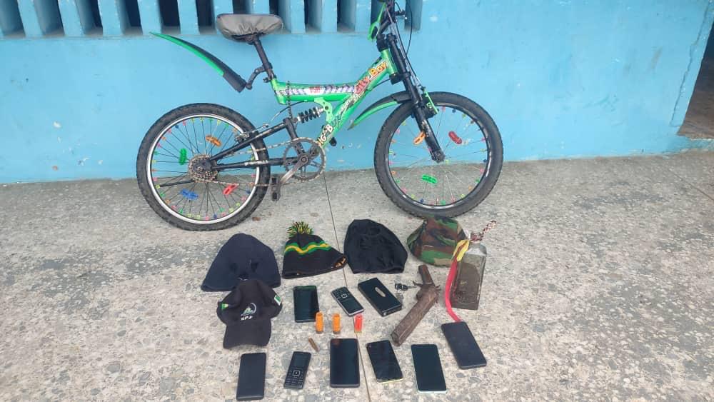 Police bust armed robbery syndicate, arrest seven suspects