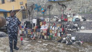 Police nab tricycle robbery syndicate, recover 72 phones