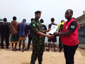 Navy hands over nine suspected oil Thieves to EFCC in Akwa Ibom