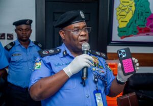 Police nab stolen phone receiver, recover loot
