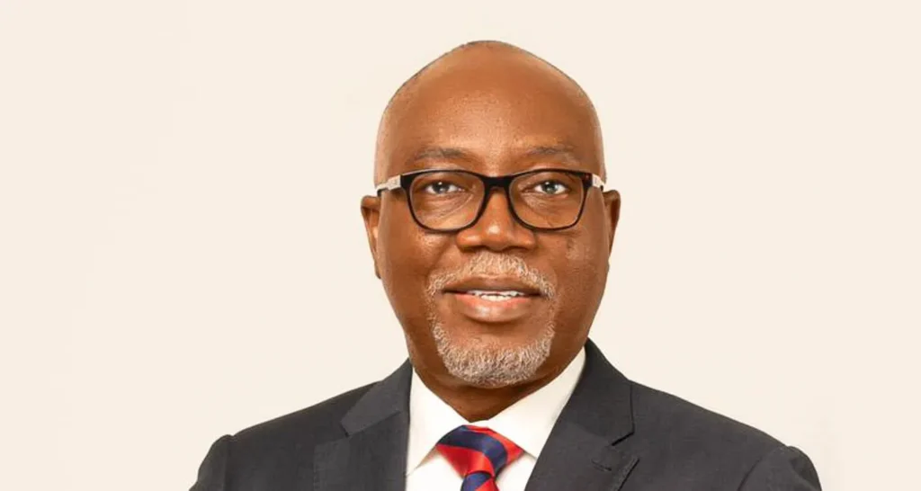 Aiyedatiwa grants jobs to seven outstanding corps members