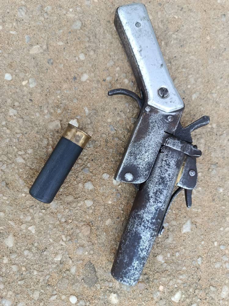 Police nab 23-year-old suspect with loaded shotgun